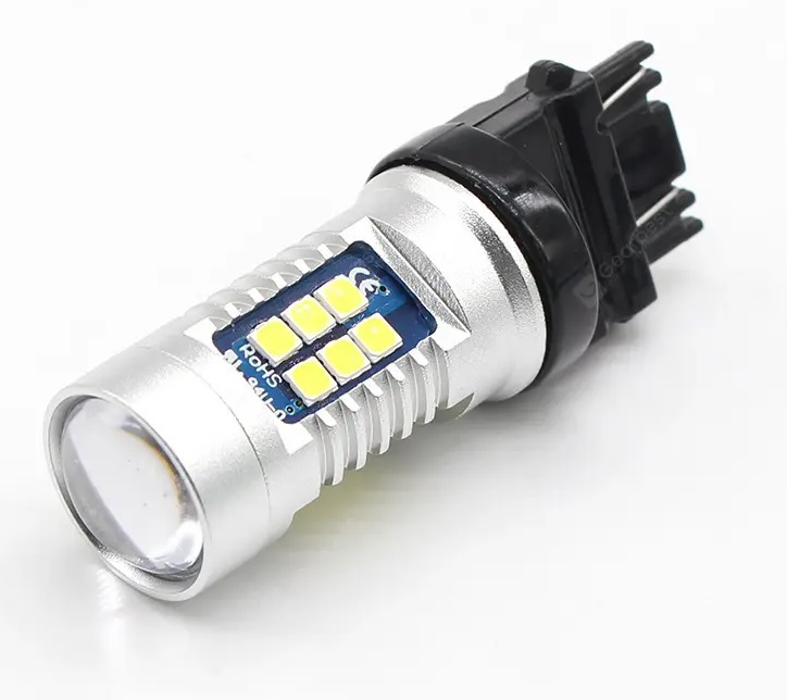 фото Светодиодная лампа Sariti P27/7W SMD 21 White 