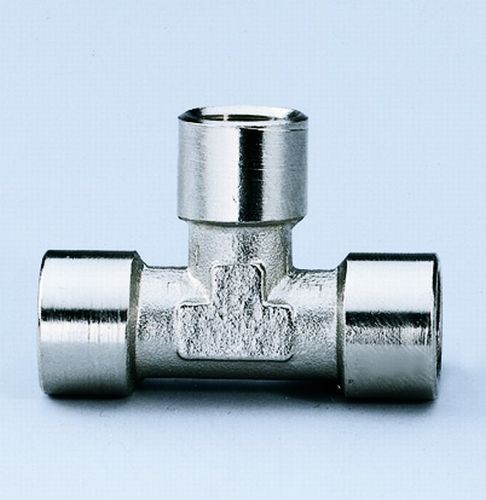 фото 14351 Соеденитель Т-образный резьба М1/4 F/F/F 